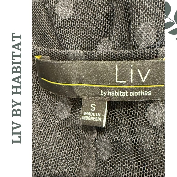 🛍️3/$40 LIV BY HABITAT | Sheer Mesh Polka Dot Tunic Long Sleeve Size Small - Picture 5 of 5